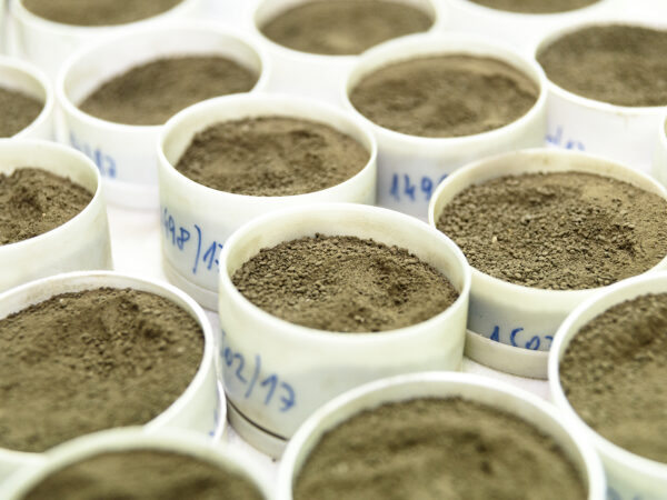 Soil,Samples,For,Testing,In,The,Laboratory